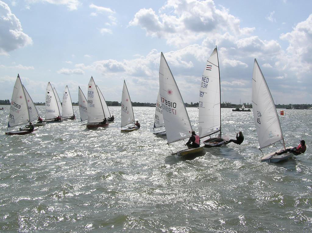Sailcenter Limburg Kinrooi Exterior foto